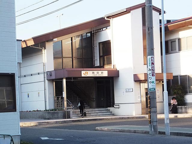 JR熱田駅